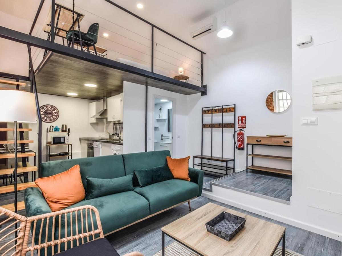 Appartamento Lofts Reformados En El Bernabeu Alquiler Temporal Madrid Esterno foto
