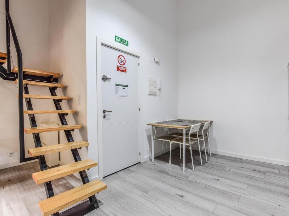 Appartamento Lofts Reformados En El Bernabeu Alquiler Temporal Madrid Esterno foto