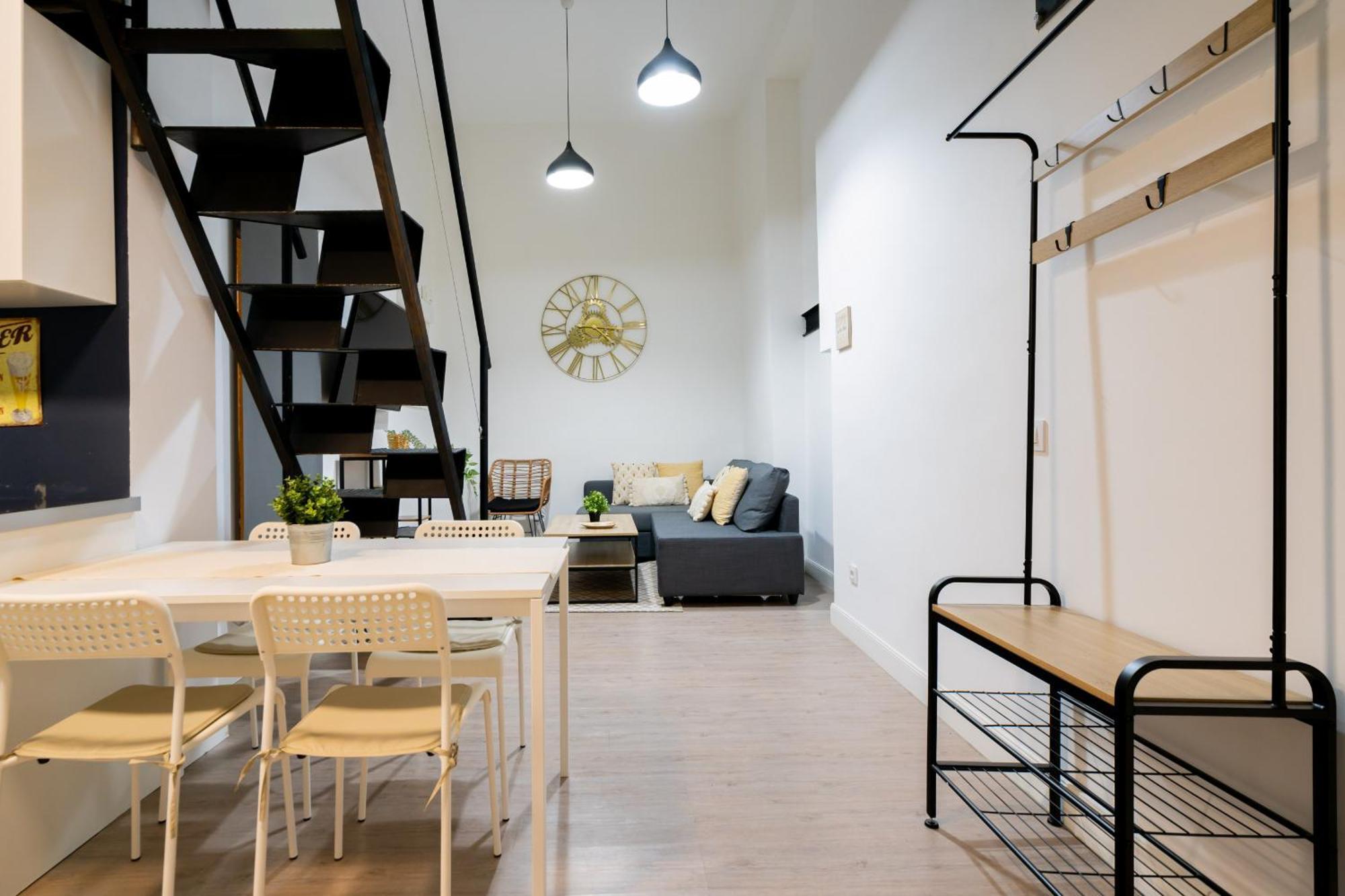 Appartamento Lofts Reformados En El Bernabeu Alquiler Temporal Madrid Esterno foto