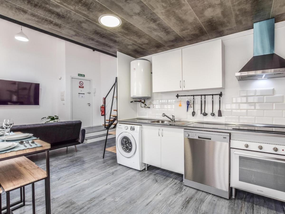 Appartamento Lofts Reformados En El Bernabeu Alquiler Temporal Madrid Esterno foto