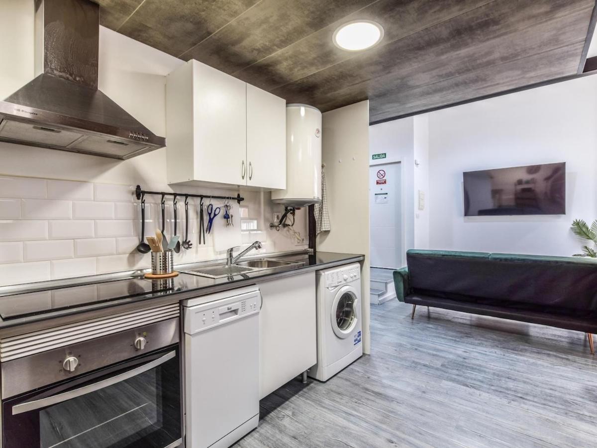 Appartamento Lofts Reformados En El Bernabeu Alquiler Temporal Madrid Esterno foto